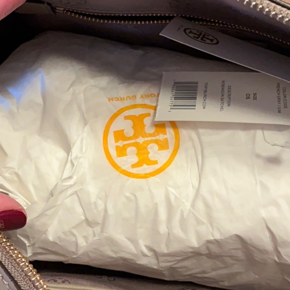 Tory Burch Robinson Satchel Purse - Picture 9 of 9